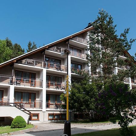 Hotel Radejov Knezdub 外观 照片