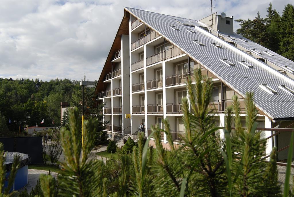 Hotel Radejov Knezdub 外观 照片